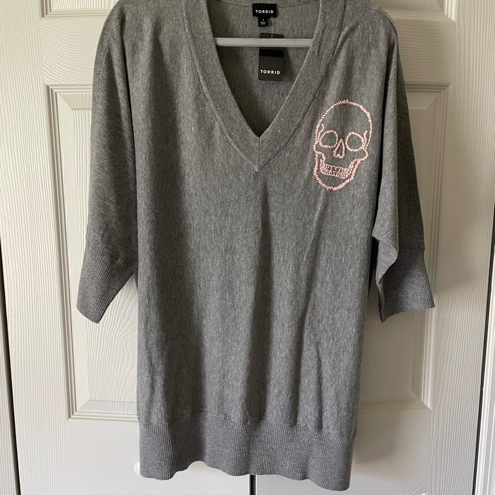 torrid sweater. Perfect for fall.Size 1